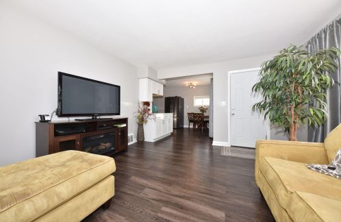 209 79, Milwaukee WI 53219-1717 exterior