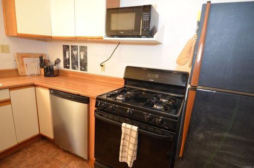 1160 Grand Ave, San Diego CA 92109-4272 exterior