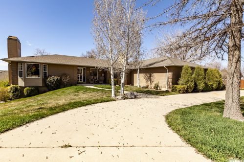 150 Edgehill Cir, West Kaysville, UT 84037-2238