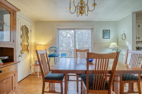 10 Oakwood Ter, Oakmont PA  15139-1016 exterior