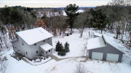 4035 9th Ave, Wisconsin Dells, WI 53965-8668