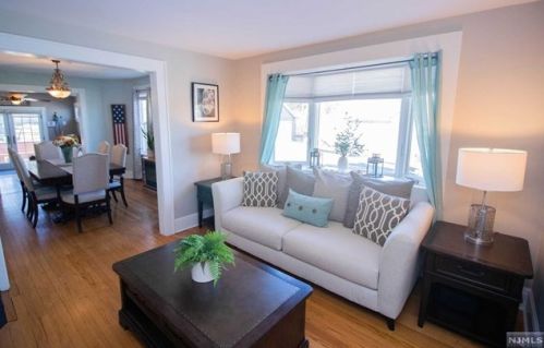 2 Montclair Ave, Nutley NJ  07110-1124 exterior