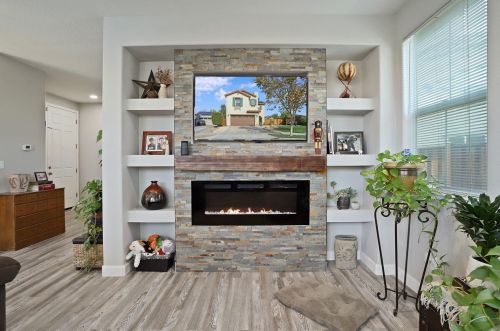 211 Emory Oak Pl, Lathrop CA  95330-8527 exterior