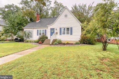 416 Bradford St, Dover, DE 19904-7204