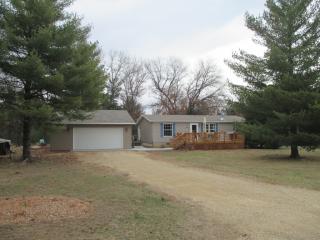 288 Woodland Ave, Montello, WI 53949-9144