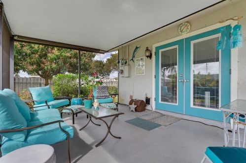 5324 Greenwood Dr, Delray Beach FL  33484-1133 exterior