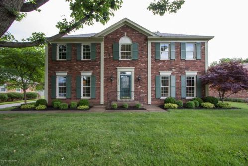 2413 Hayward Rd, Louisville, KY 40242-6427