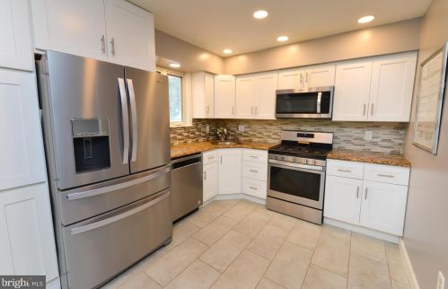 125 Garfield Ave, Blenheim NJ  08012-1119 exterior