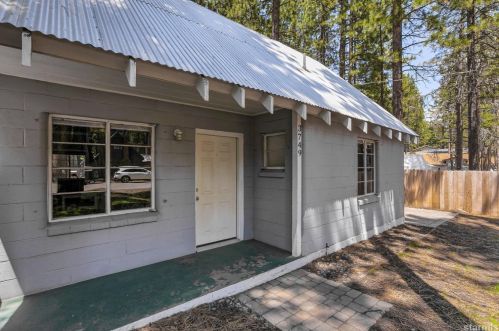 3749 Larch Ave, South Lake Tahoe, CA 96150-8504