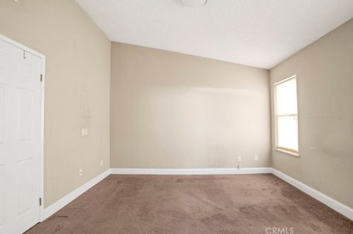 5334 Lilac St, San Bernardino CA  92407-2467 exterior