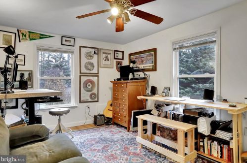 164 Ashley Dr, Shepherdstown WV  25443-4617 exterior
