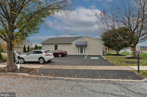 397 Kunkel Ave, Hummelstown PA  17036-9337 exterior