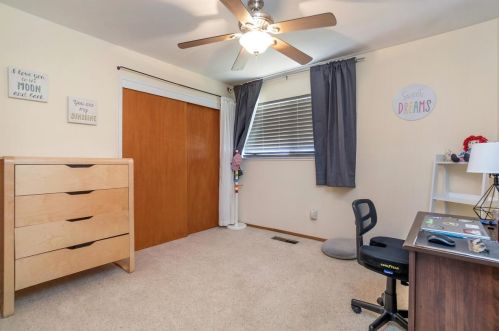 1654 Donner Way, Woodland CA  95695-5564 exterior