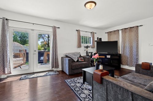 1204 82nd St, Kenosha WI  53143-6115 exterior