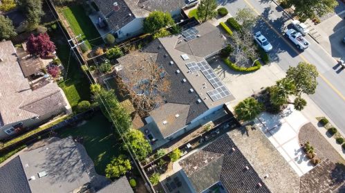 1466 Hollenbeck Ave, Sunnyvale CA  94087-4238 exterior