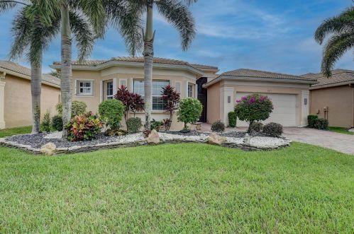 9971 Bluefield Dr, Boynton Beach, FL 33473-4971