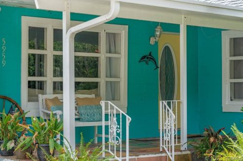 5959 Riverside Dr, Daytona Beach FL 32127-6445 exterior