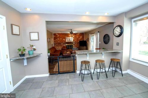 410 Steven St, Norristown PA  19403-2614 exterior