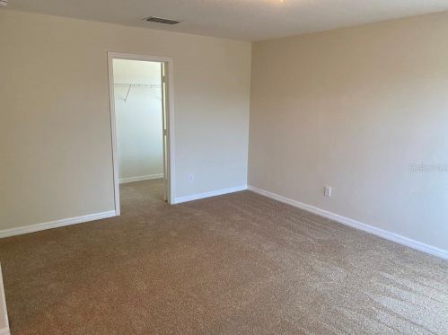 6411 Windsor Lake Cir, Sanford FL  32773-5743 exterior