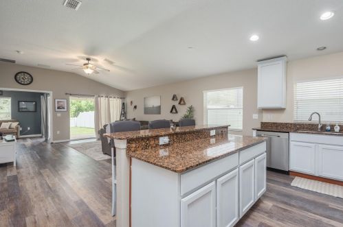 18248 Holland House Loop, Land O Lakes FL  34638-8131 exterior