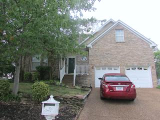 1537 Mount Mitchell Ct, Antioch, TN 37013-5710