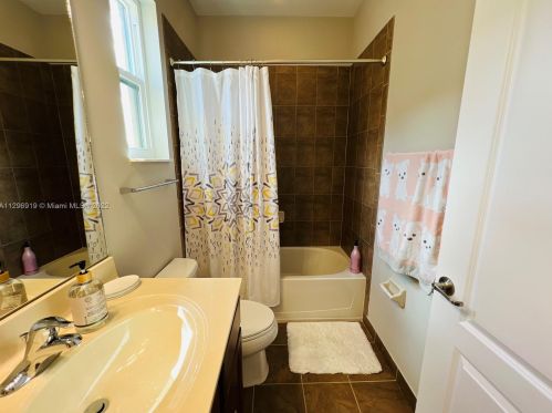 3864 Aspen Leaf Dr, Boynton Beach FL  33436-1700 exterior