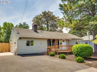 12820 4th St, Beaverton, OR 97005-2701