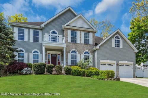 177 Cottage Pl, Bricktown, NJ 08724-4397