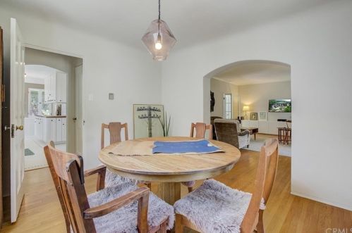 1905 Verdugo Rd, Glendale CA  91208-2605 exterior