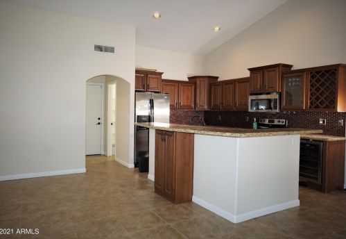 4403 Villa Linda Dr, Glendale AZ  85310-5122 exterior