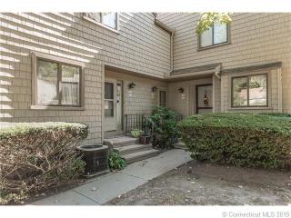 30 Happy Hollow Cir, Stratford, CT 06614-8414