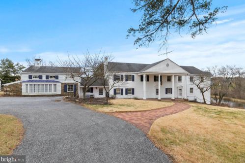 4001 Mcintosh Rd, Harrisburg, PA 17112-1927