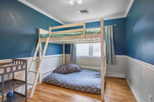 3339 Nutly Cir, Yorktown Hgts NY  10598-1206 exterior