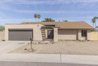 7022 Colter St, Glendale, AZ 85303-5821