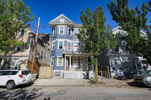 123 Putnam St, Providence, RI 02909-2526