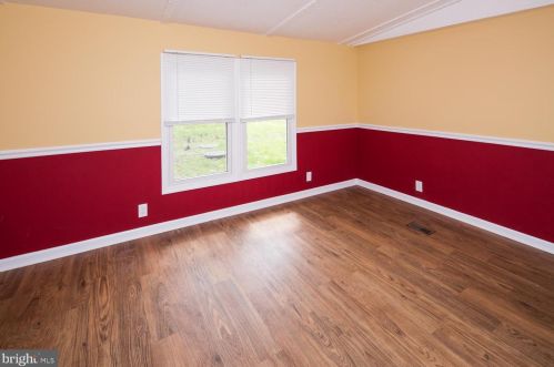 534 Marshtown Rd, Dover, DE 19901-3448
