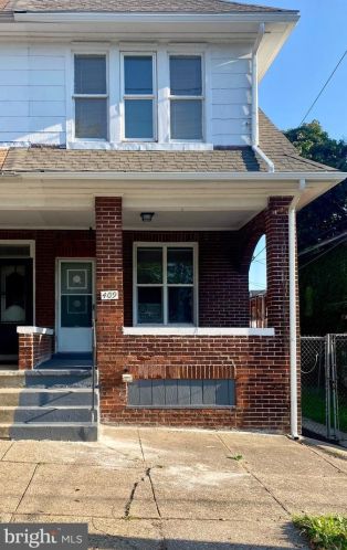 409 Emerald St, Harrisburg, PA 17110-2322