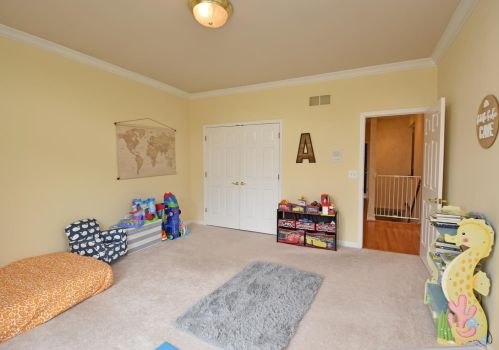 1043 Robertson Rd, Covington KY  41015-2145 exterior