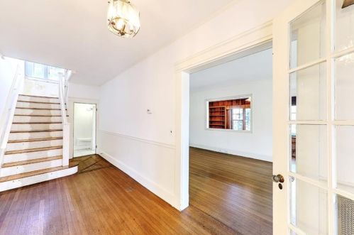 310 Elmgrove Ave, Providence RI  02906-4252 exterior