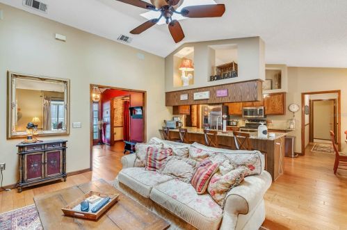 6248 Dowdy Ct, Orlando FL  32819-7770 exterior