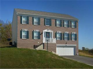 304 Kennett Dr, Elizabeth, PA 15037-2445