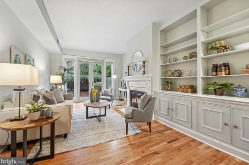 638 E St, Washington, DC 20003-5593