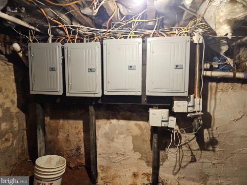 611 Main St, Norristown PA  19401-4556 exterior