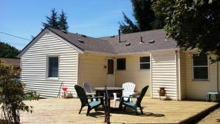 534 4th Ave, Kent, WA 98032-5834