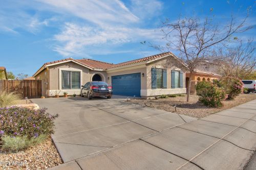 2848 Castanets Dr, Gilbert, AZ 85298-8786