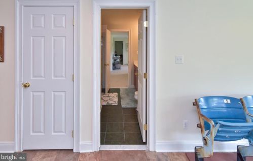 116 Osborne Cir, Kennett Sq PA  19348-1910 exterior