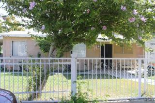 215 Wiseman St, Bakersfield, CA 93307-2866