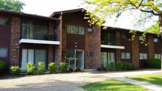 3900-3926 Good Hope Rd, Milwaukee WI  53209-2355 exterior
