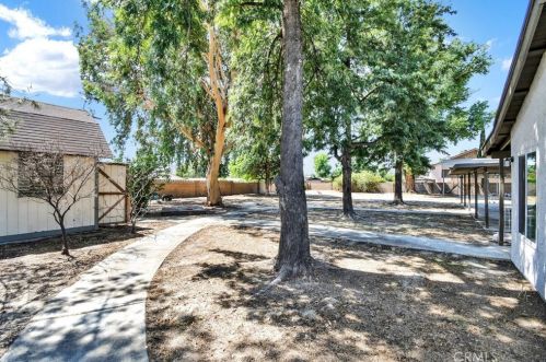 762 Peach St, San Jacinto CA  92583-2804 exterior