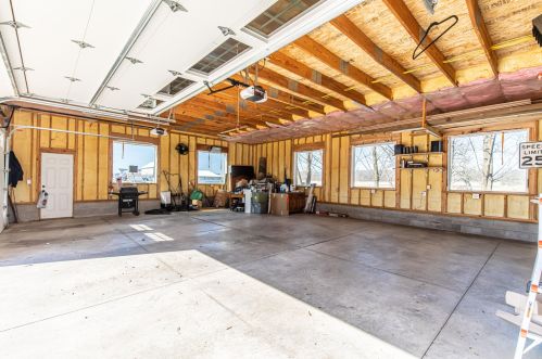 4301 Campbell Trce, Chenequa WI  53029-8846 exterior